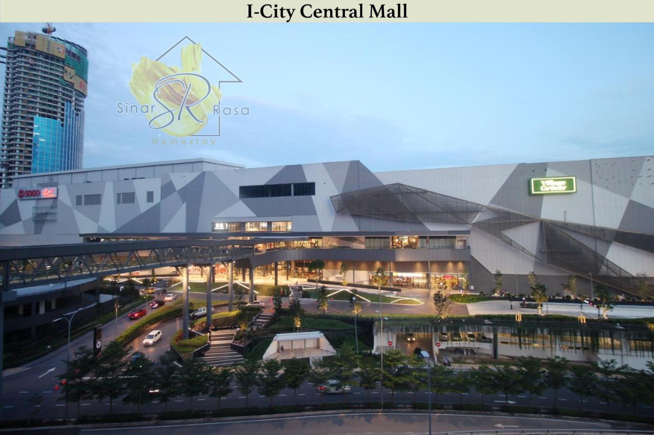 Sinar Rasa Homestay At I-Soho, I-City Shah Alam Esterno foto I-City Central Mall